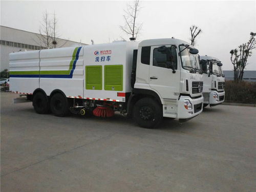 小型帶噴霧吸塵車的設(shè)計(jì)與應(yīng)用 城市清潔的多功能解決方案